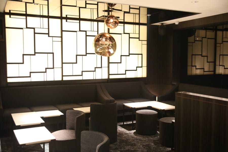 SoloMON 店内